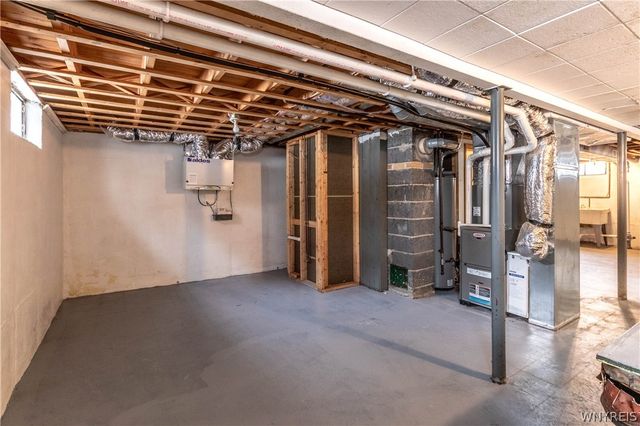 130 Seminole Parkway, Cheektowaga, NY 14225