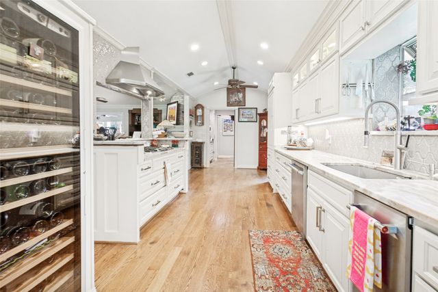 9159 Dunmore Drive, Dallas, TX 75231