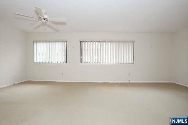 74 Woodbury Court 74C, Twp Of Washington, NJ 07676