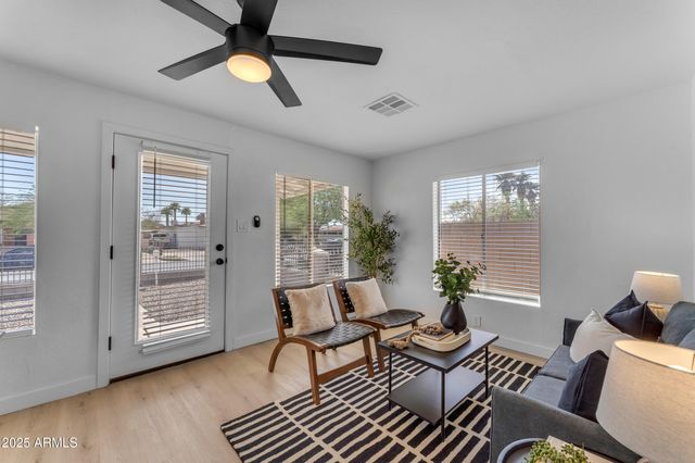 1518 E PIERCE Street, Phoenix, AZ 85006