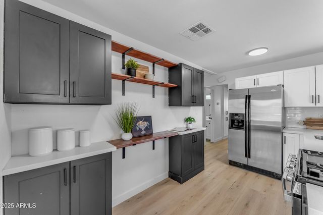 1518 E PIERCE Street, Phoenix, AZ 85006