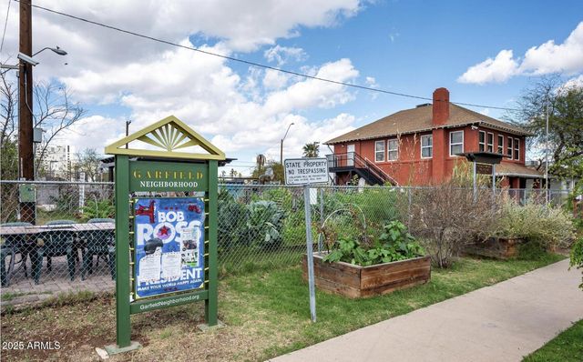 1518 E PIERCE Street, Phoenix, AZ 85006