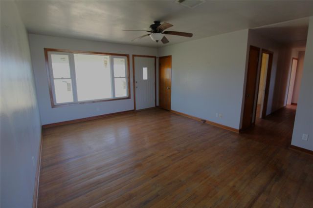 2749 County Road 173, Hallettsville, TX 77964