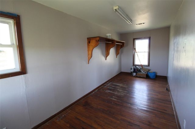 2749 County Road 173, Hallettsville, TX 77964