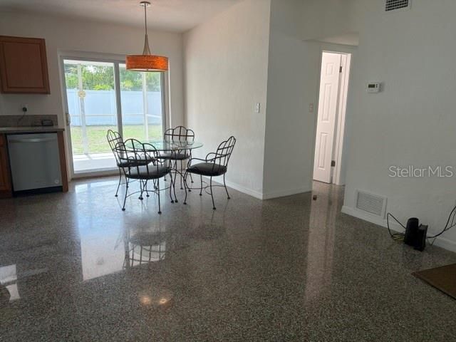 11601 109TH STREET, Seminole, FL 33778