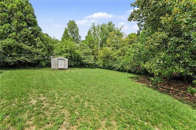 1004 Onslow Drive, Greensboro, NC 27408
