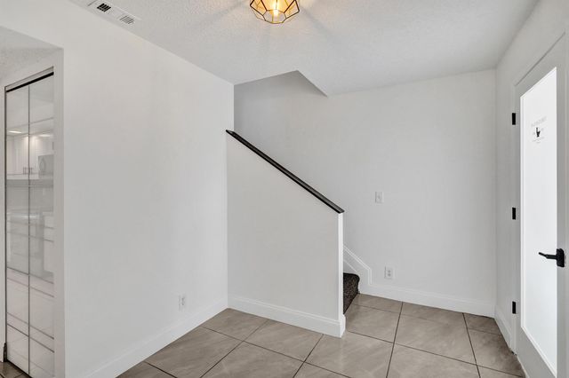 9855 Robins Nest Road, Boca Raton, FL 33496