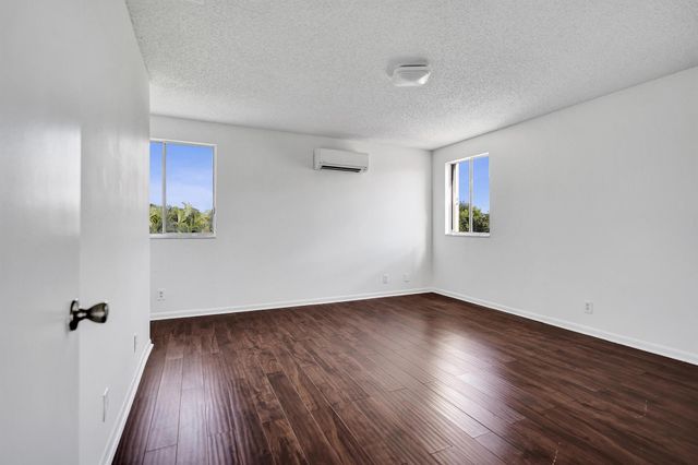 9855 Robins Nest Road, Boca Raton, FL 33496