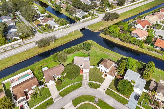 9855 Robins Nest Road, Boca Raton, FL 33496