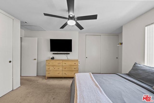 19124 Hamlin Street 4, Reseda, CA 91335