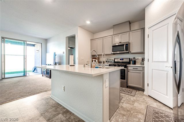 6329 Voss Street, North Las Vegas, NV 89081