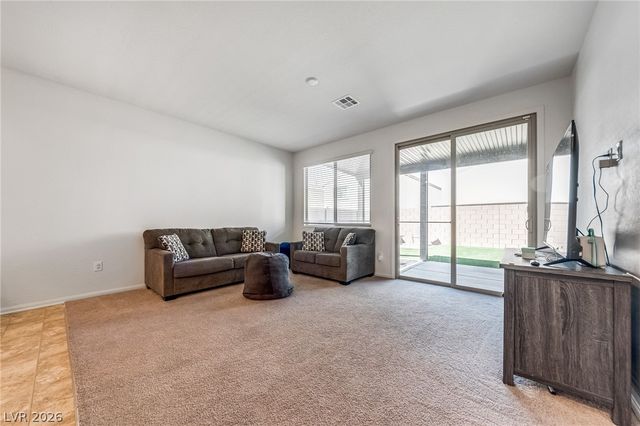 6329 Voss Street, North Las Vegas, NV 89081