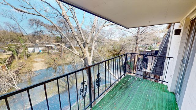 902 S Weatherred Drive 902F, Richardson, TX 75080