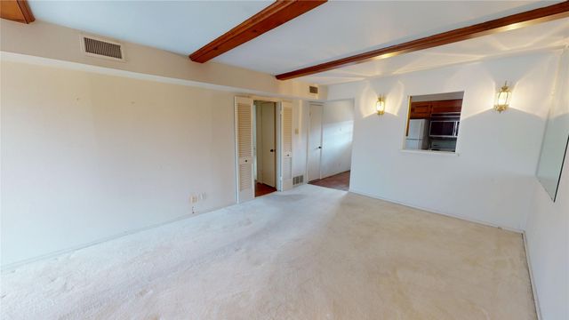 902 S Weatherred Drive 902F, Richardson, TX 75080