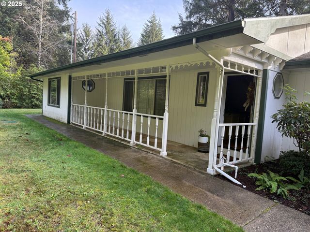 84226 CLEAR LAKE Rd, Florence, OR 97439