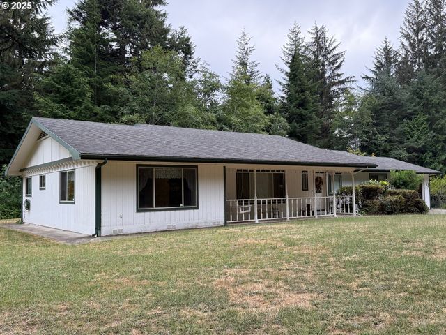 84226 CLEAR LAKE Rd, Florence, OR 97439