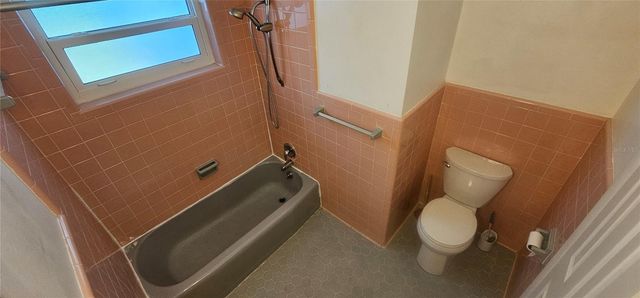 2462 HARVARD ROAD, Deland, FL 32724