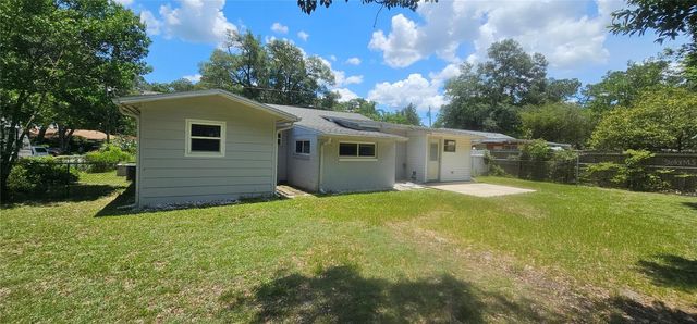 2462 HARVARD ROAD, Deland, FL 32724