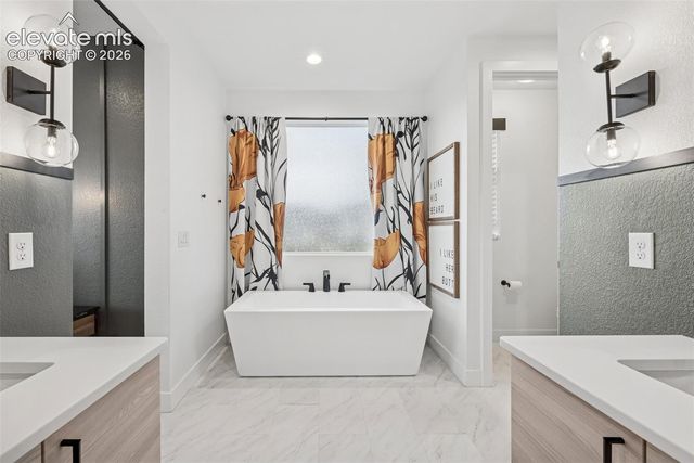 10276 Kentwood Drive, Colorado Springs, CO 80924