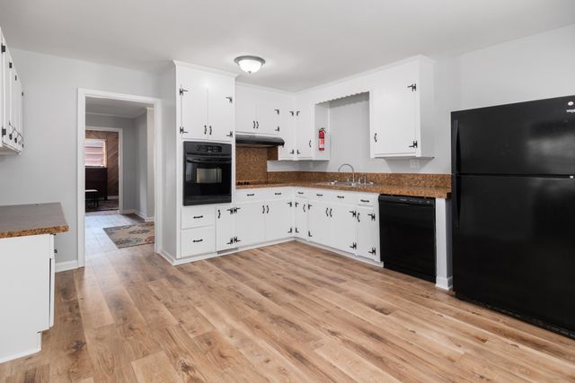4557 W Montague Avenue, North Charleston, SC 29418