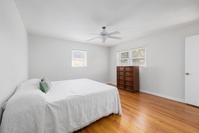 4557 W Montague Avenue, North Charleston, SC 29418