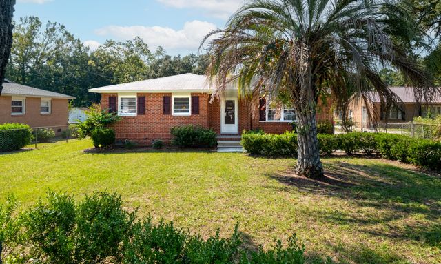 4557 W Montague Avenue, North Charleston, SC 29418