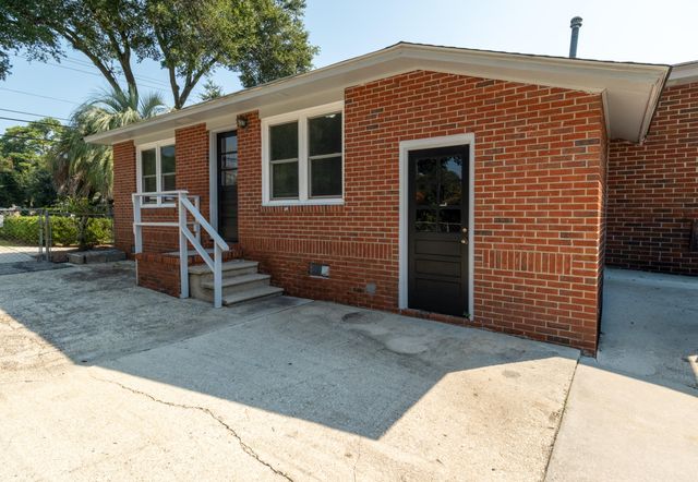 4557 W Montague Avenue, North Charleston, SC 29418