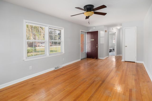 4557 W Montague Avenue, North Charleston, SC 29418