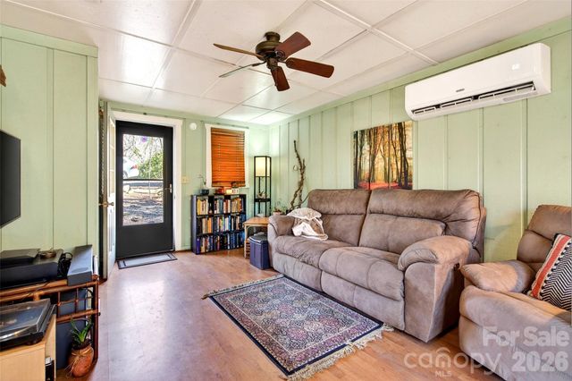 951,953,955,959 NC 9 Highway, Black Mountain, NC 28711