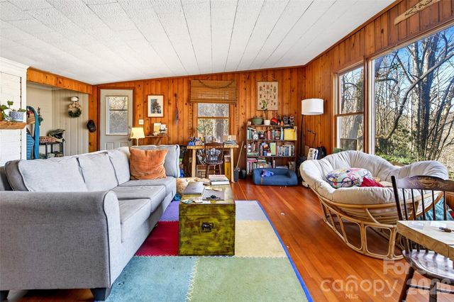 951,953,955,959 NC 9 Highway, Black Mountain, NC 28711