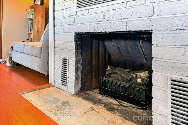 951,953,955,959 NC 9 Highway, Black Mountain, NC 28711