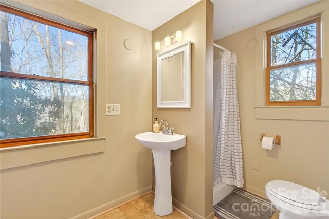 951,953,955,959 NC 9 Highway, Black Mountain, NC 28711