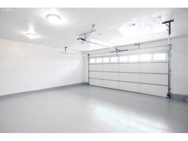 4819 Se ROETHE Rd, Milwaukie, OR 97267