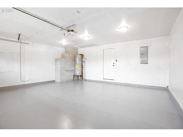 4819 Se ROETHE Rd, Milwaukie, OR 97267