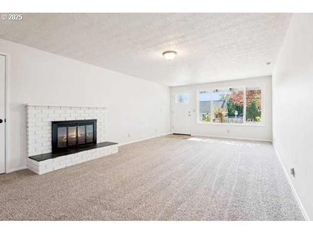 4819 Se ROETHE Rd, Milwaukie, OR 97267