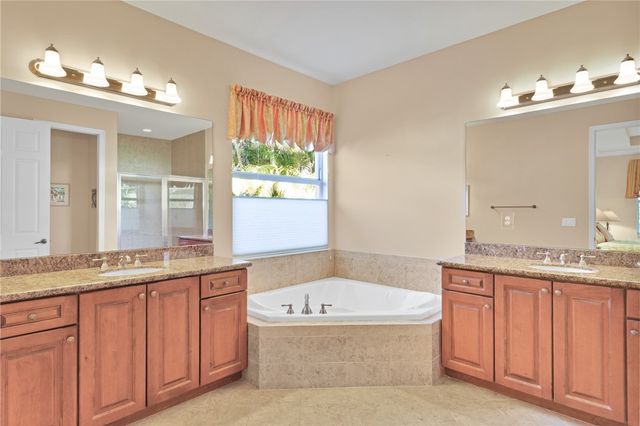 3211 Sussex Way, Vero Beach, FL 32966