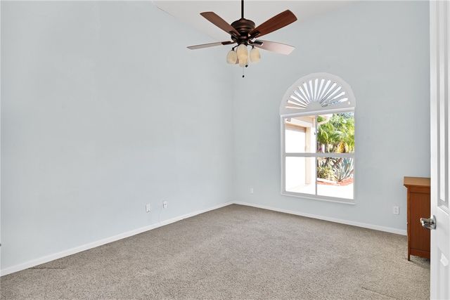 3211 Sussex Way, Vero Beach, FL 32966