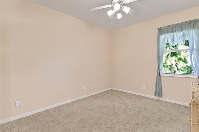 3211 Sussex Way, Vero Beach, FL 32966