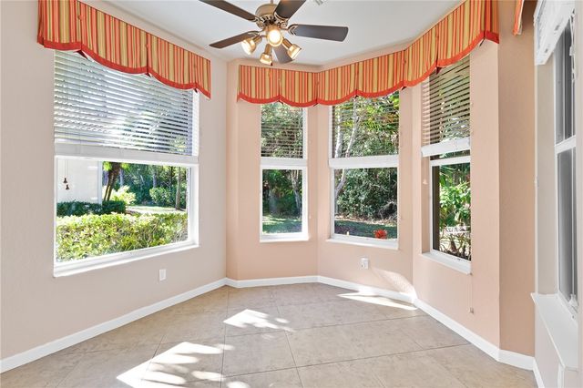 3211 Sussex Way, Vero Beach, FL 32966