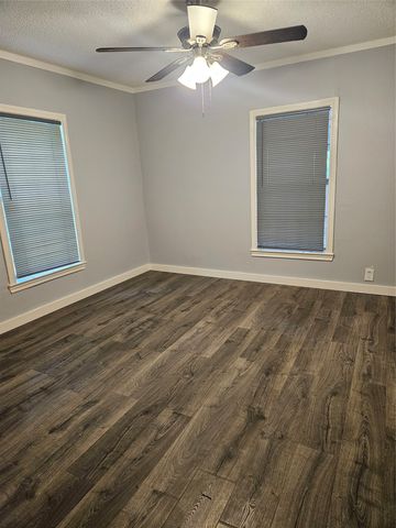 3907 Bois D Arc Street, Greenville, TX 75401