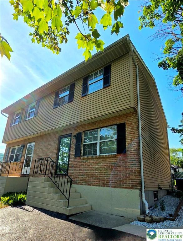10 East Pittston Street, Allentown City, PA 18103