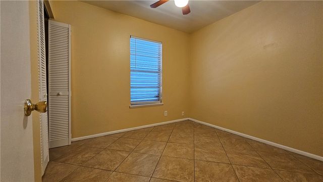 605 Aristocrat Dr, Corpus Christi, TX 78418
