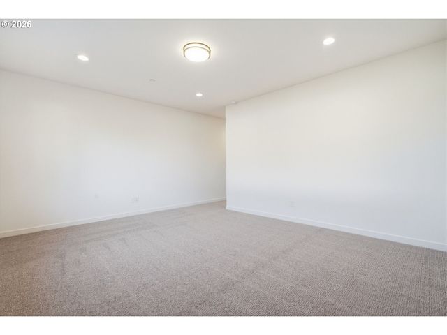 151 E AIREDALE Ave, La Center, WA 98629