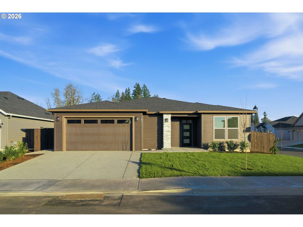 151 E AIREDALE Ave, La Center, WA 98629