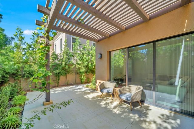129 Lomita, Irvine, CA 92618