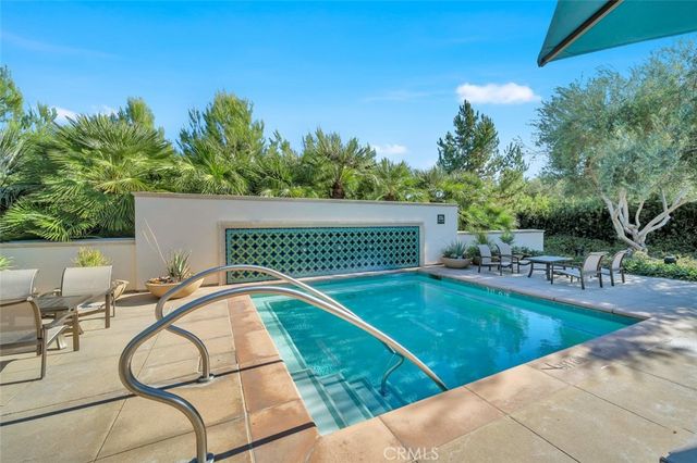 129 Lomita, Irvine, CA 92618
