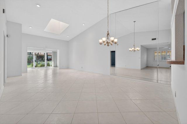 6045 Waldwick Circle, Delray Beach, FL 33484