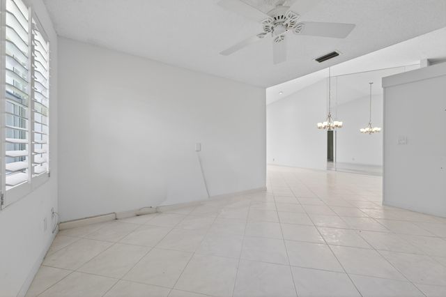 6045 Waldwick Circle, Delray Beach, FL 33484