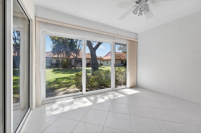 6045 Waldwick Circle, Delray Beach, FL 33484