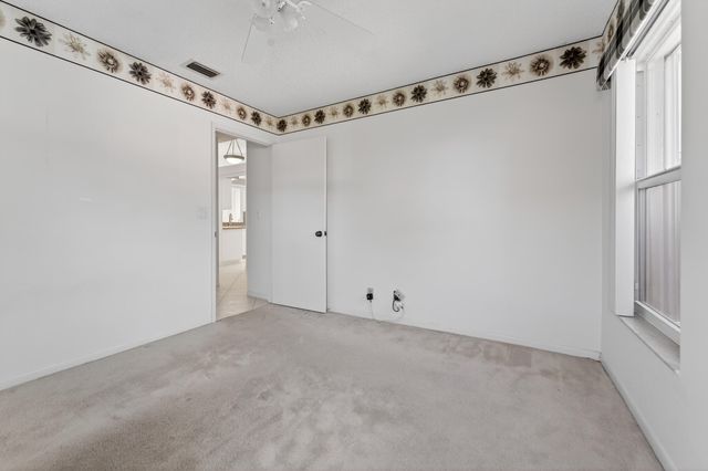 6045 Waldwick Circle, Delray Beach, FL 33484